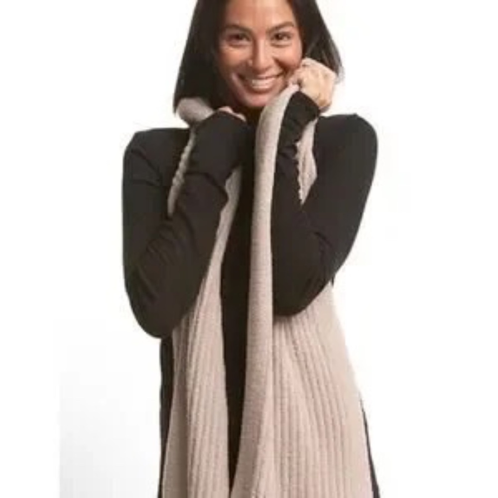 BAREFOOT DREAMS CozyChic Lite Ribbed Scarf Taupe Soft Holiday Gifts